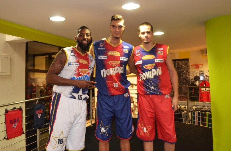 Si alza il sipario sul campionato. Nell'anticipo di venerdì sera la Novipiù affronta in casa Latina